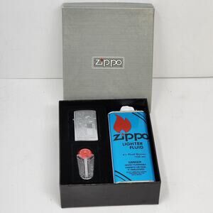 New Vintage Collectible Zippo Set